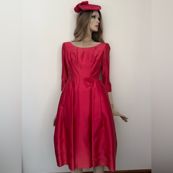 Vintage Dresses & Skirts - Vintage 50s Coral Pink Satin Suzy Perrette Style Bombshell Dress & Designer Hat